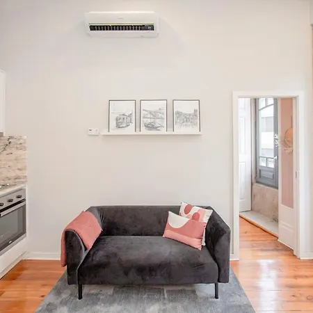 Apartment Liiiving In - Chic & Sweet *